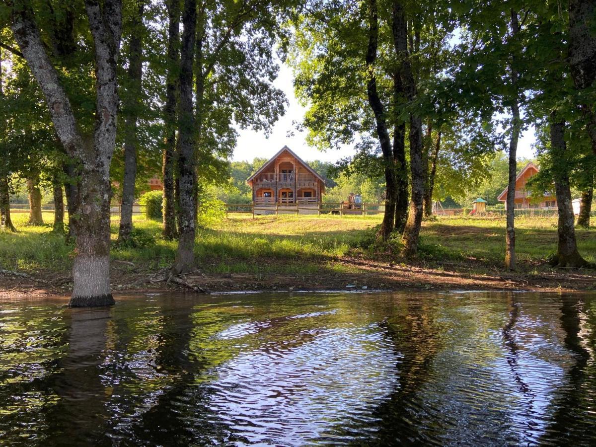 Au Bord Du Lac IV 몽타그니엔모르벤 외부 사진